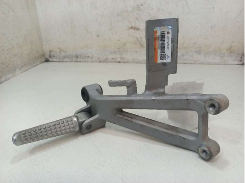 PEDALEIRA DIREITA - MOTOCICLETA HONDA CBR 600 1998