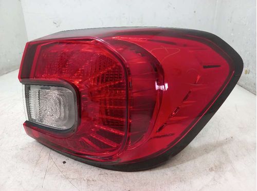 LANTERNA DIREITA FIAT ARGO 1.0 2019