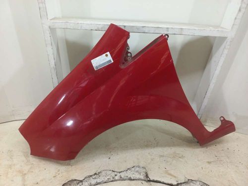 PARALAMA DIANTEIRO ESQUERDO FIAT PUNTO 1.4 2013