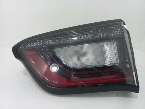 LANTERNA DA TAMPA DIREITA JEEP COMPASS 1.3 2023