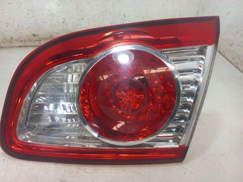 LANTERNA DA TAMPA DIREITA HYUNDAI SANTA 3.5 2011