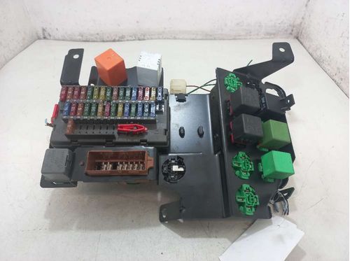 CAIXA DE FUSIVEIS CITROEN XANTIA 2.0 1995