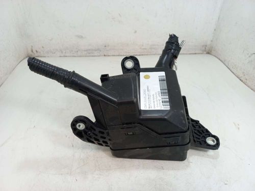CAIXA DE FUSIVEIS TOYOTA RAV4 2.5 2019