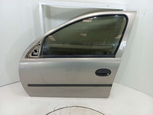 PORTA DIANTEIRA ESQ CHEVROLET CORSA 1.0 2004