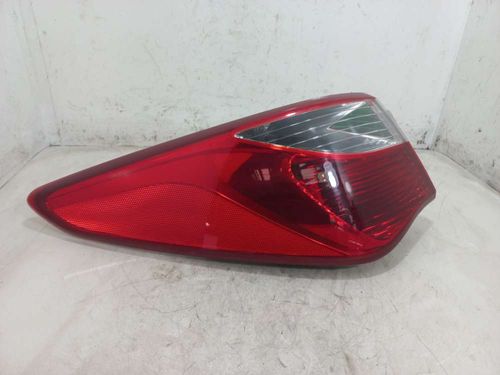LANTERNA ESQUERDA HYUNDAI HB20S 1.0 2015