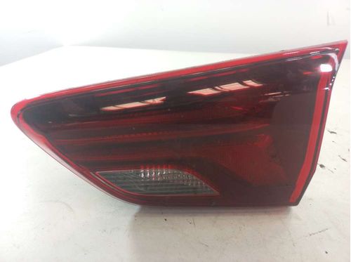 LANTERNA DA TAMPA DIREITA CHEVROLET ONIX SEDAN PLUS 1.0L 2020