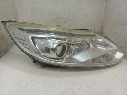 FAROL DIREITO FORD FOCUS 2.0 2014