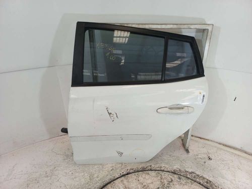 PORTA TRASEIRA ESQ TOYOTA YARIS 1.3 2019