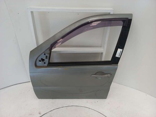 PORTA DIANTEIRA ESQ FIAT SIENA 1.0 2010