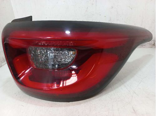 LANTERNA DIREITA FIAT TORO 2.0 2022