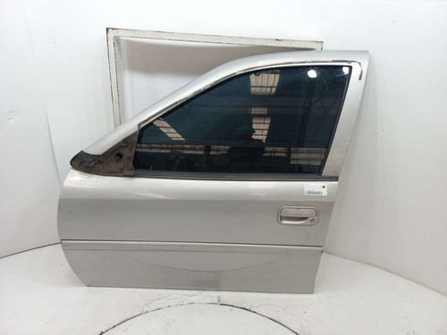 PORTA DIANTEIRA ESQ CHEVROLET VECTRA 2.2 2001