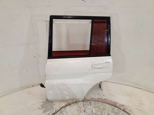 PORTA TRASEIRA ESQ MITSUBISHI PAJERO 1.8 1999