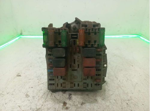 CAIXA DE FUSIVEIS FIAT DOBLO 1.6 2003