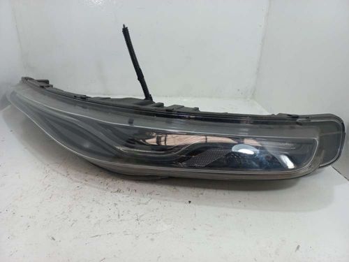 FAROL AUXILIAR DIREITO FIAT TORO 1.8 2021