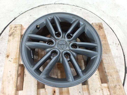 RODA DE LIGA LEVE TRAS DIREITA MITSUBISHI L200 3.5 2016