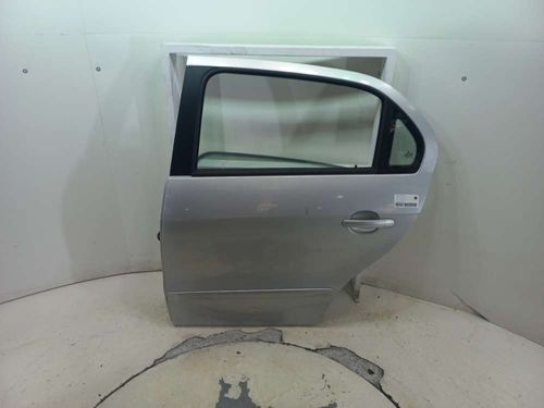 PORTA TRASEIRA ESQ VOLKSWAGEN VOYAGE 1.0 2011