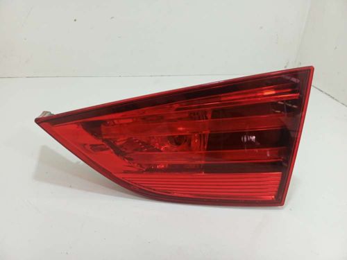 LANTERNA DA TAMPA DIREITA BMW X1 2.0 2012