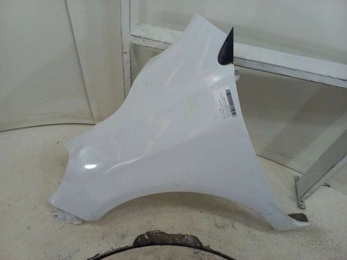 PARALAMA DIANTEIRO ESQUERDO NISSAN VERSA 1.0 2021