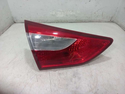 LANTERNA DA TAMPA ESQUERDA HYUNDAI I30 1.6 2013