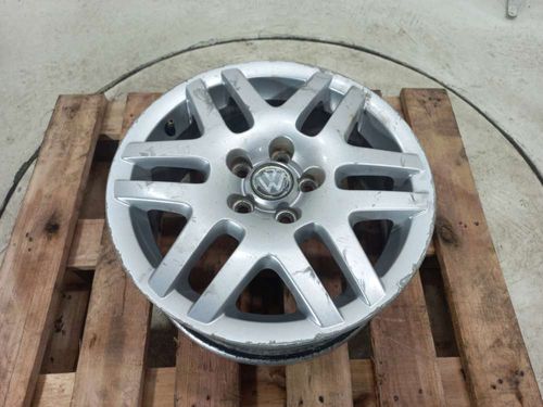 RODA DE LIGA LEVE TRAS DIREITA VOLKSWAGEN POLO 1.6 2003