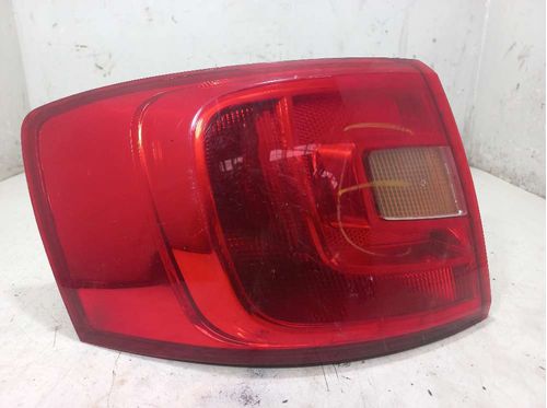 LANTERNA ESQUERDA VOLKSWAGEN JETTA 2.0 2013