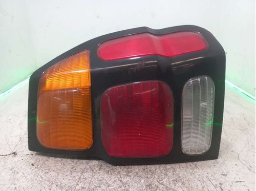 LANTERNA DIREITA MITSUBISHI PAJERO 2.8 2004