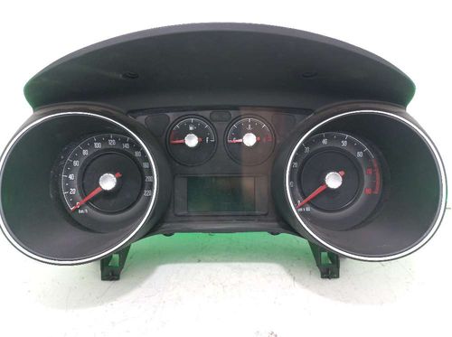 PAINEL DE INSTRUMENTOS FIAT LINEA 1.8 2016
