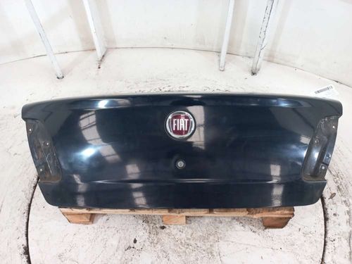 TAMPA TRASEIRA FIAT SIENA 1.0 2011