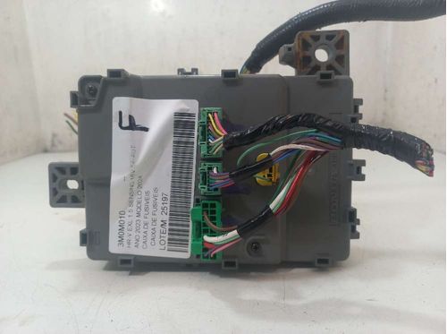 CAIXA DE FUSIVEIS HONDA HR-V 1.5 2024