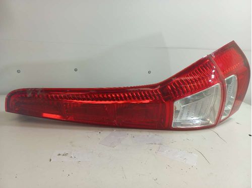 LANTERNA DIREITA HONDA CR-V 2.0 2010