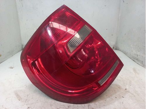 LANTERNA ESQUERDA VOLKSWAGEN FOX 1.0 2013