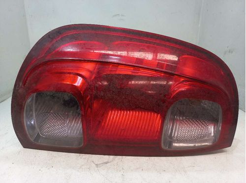 LANTERNA ESQUERDA FIAT UNO 1.0 2012