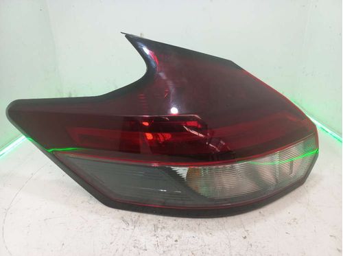 LANTERNA ESQUERDA NISSAN KICKS 1.6 2024