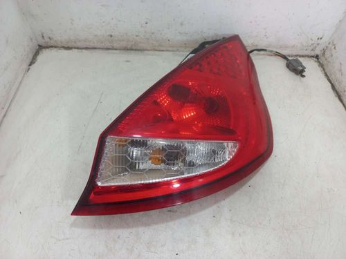 LANTERNA DIREITA FORD FIESTA 1.6 2013