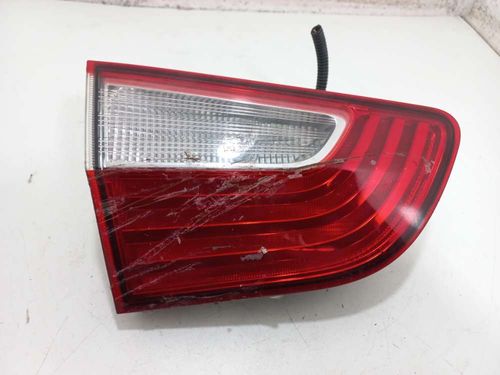 LANTERNA DA TAMPA ESQUERDA FIAT GRAND SIENA 1.4 2016