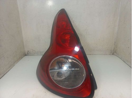 LANTERNA ESQUERDA FIAT PALIO 1.6 2014