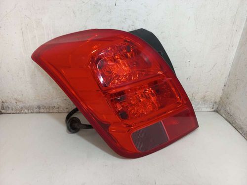LANTERNA ESQUERDA CHEVROLET TRACKER 1.8 2016