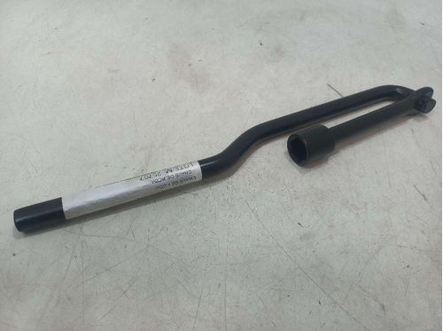 CHAVE DE RODA JEEP COMPASS 2.0 2018