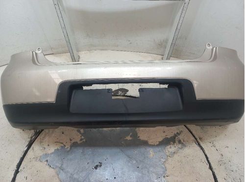 PARACHOQUE TRASEIRO NISSAN LIVINA 1.8 2011