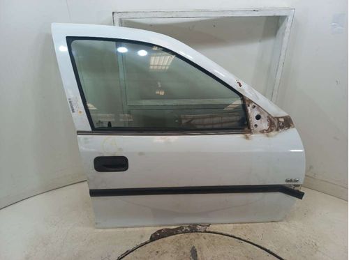 PORTA DIANTEIRA DIR CHEVROLET VECTRA 2.2 1997