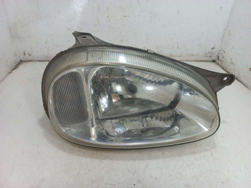 FAROL DIREITO CHEVROLET CLASSIC 1.0 2010