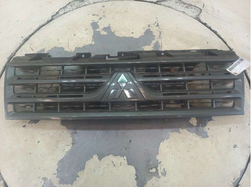 GRADE RADIADOR MITSUBISHI PAJERO 3.2 2009