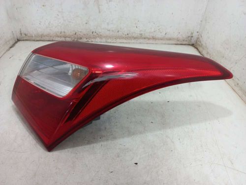 LANTERNA DIREITA HYUNDAI I30 1.8 2014