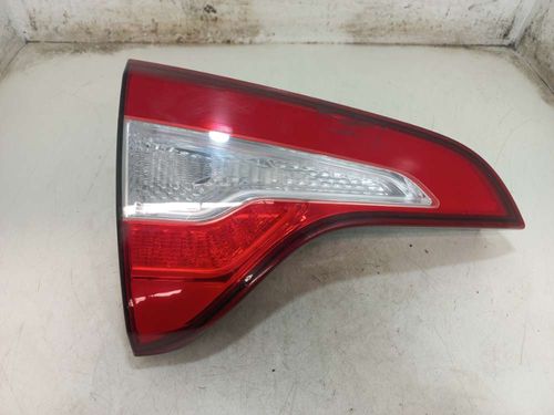 LANTERNA DA TAMPA ESQUERDA KIA SORENTO 3.5 2015
