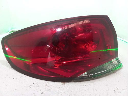 LANTERNA ESQUERDA FIAT SIENA 1.0 2008