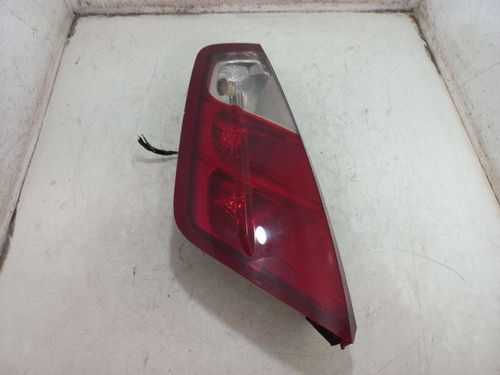 LANTERNA ESQUERDA FIAT PUNTO 1.4 2011