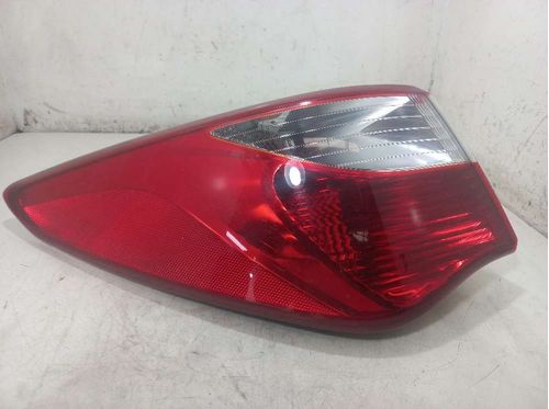 LANTERNA ESQUERDA HYUNDAI HB20S 1.0 2017