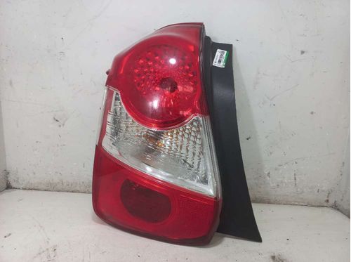 LANTERNA ESQUERDA TOYOTA ETIOS 1.3 2016