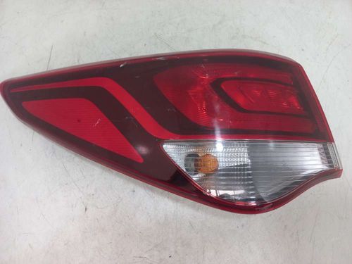 LANTERNA ESQUERDA HYUNDAI HB20S 1.6 2017