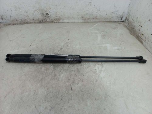 AMORTECEDOR DA TAMPA TRASEIRA CHEVROLET ONIX 1.0 2014
